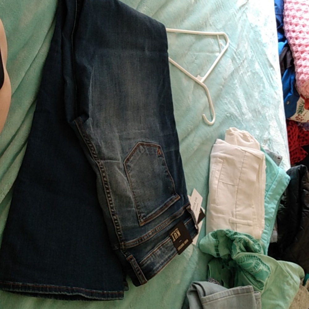 KUT jeans bootcut. Size 12 color indigo